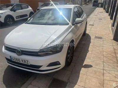 Usado VW Polo Advance 95 CV (69 kW) 2018 Blanco Utilitario