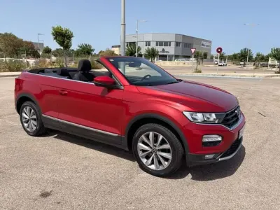 Usado VW T-Roc Advance 150 CV (110 kW) 2021 Burdeos SUV
