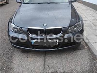 Verde Usado 2007 BMW 320 Familiar | 6500 € (Precio justo)