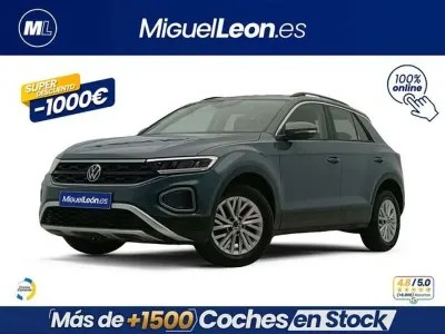 Usado VW T-Roc 110 CV (80 kW) 2023 Azul SUV