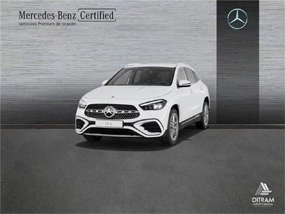Usado Mercedes GLA250 AMG line 218 CV (160 kW) 2025 Blanco polar SUV