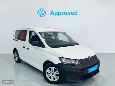 Usado VW Caddy 102 CV (75 kW) 2022 Blanco Monovolumen