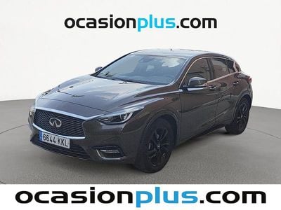 Infiniti Q30