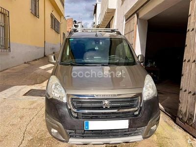 Marrón Usado 2016 Peugeot Partner Tepee Outdoor Monovolumen | 8000 € (Precio justo)