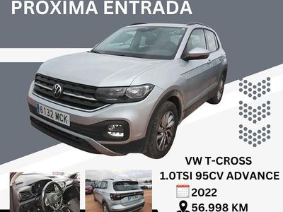 Usado VW T-Cross Advance 110 CV (80 kW) 2022 Gris SUV