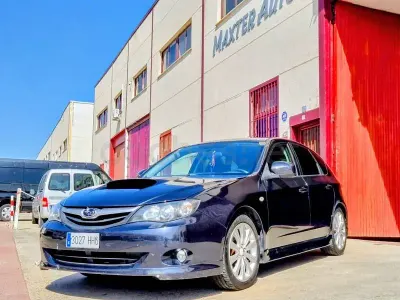 Usado Subaru Impreza 150 CV (110 kW) 2012 Gris / plata Berlina
