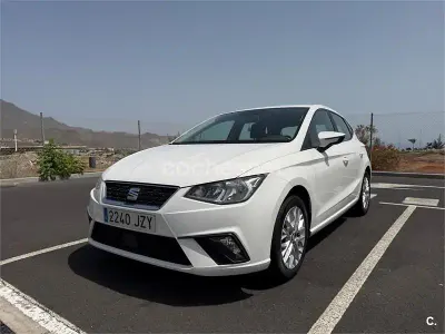 Usado Seat Ibiza Style 95 CV (69 kW) 2017 Blanco Berlina