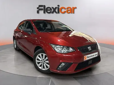 Usado Seat Ibiza Reference 90 CV (66 kW) 2019 Granate Utilitario