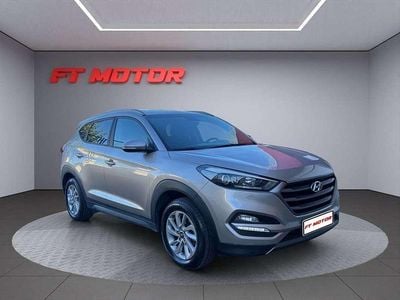 Usado Hyundai Tucson 114 CV (83 kW) 2016 Beige SUV