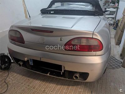 Usado MG TF 136 CV (100 kW) 2003 Gris / plata Descapotable
