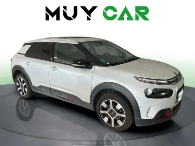 Usado Citroën C4 Cactus Comfort 110 CV (80 kW) 2018 Blanco Utilitario