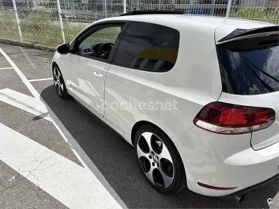 Usado VW Golf VI GTI 210 CV (154 kW) 2010 Blanco Utilitario