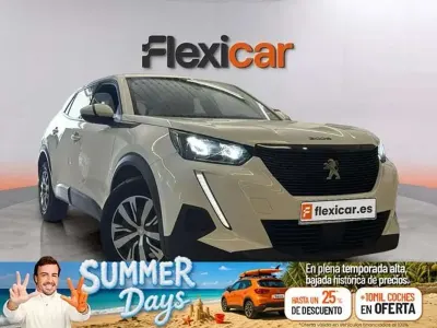 Usado Peugeot 2008 Active 101 CV (74 kW) 2020 Blanco SUV