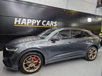 Usado Audi Q8 S-Line 231 CV (169 kW) 2021 Gris / plata SUV
