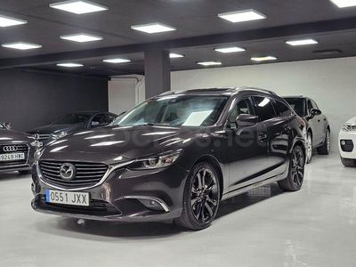Usado Mazda 6 Luxury 150 CV (110 kW) 2017 Gris / plata Familiar
