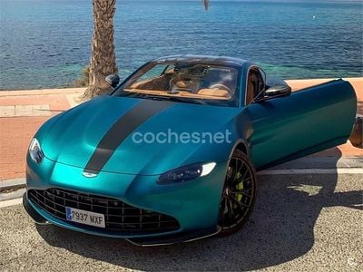 Verde Usado 2024 Aston Martin V8 Vantage Coupe | 157.000 €