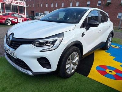 Begagnad Renault Captur Intens 101 HK (74 kW) 2021 Vit SUV