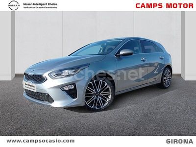 Usado Kia Ceed 120 CV (88 kW) 2021 Gris / plata Utilitario