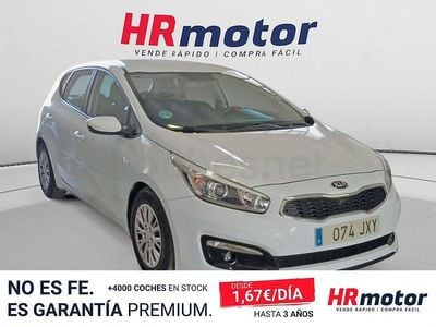Usado Kia Ceed GT Plus 90 CV (66 kW) 2017 Blanco Berlina