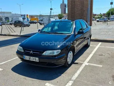 Usado Citroën Xsara 90 CV (66 kW) 1998 Negro Berlina