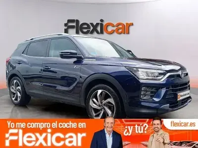 Usado SsangYong Korando 149 CV (109 kW) 2023 Azul