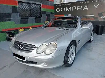 Usado Mercedes SL500 306 CV (225 kW) 2002 Gris / plata Descapotable