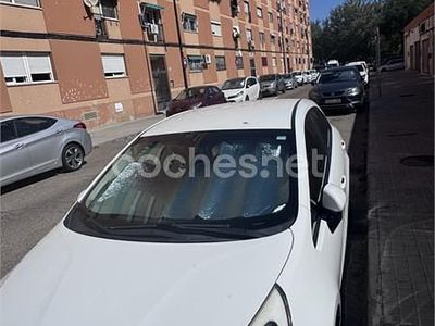 Usado Kia Rio 75 CV (55 kW) 2017 Blanco Berlina