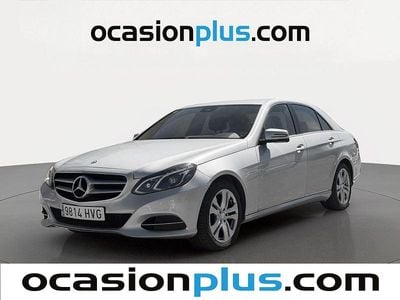 Usado Mercedes E200 136 CV (100 kW) 2014 Gris plata Berlina