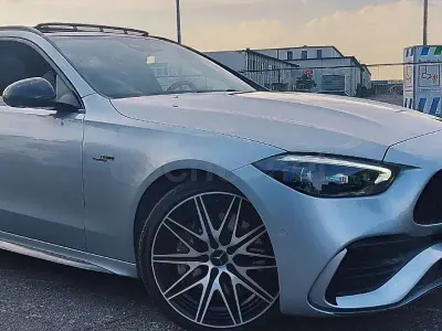 Usado Mercedes C43 AMG 408 CV (300 kW) 2023 Gris / plata Familiar