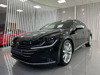 Usado VW Arteon Elegance 150 CV (110 kW) 2023 Negro Berlina