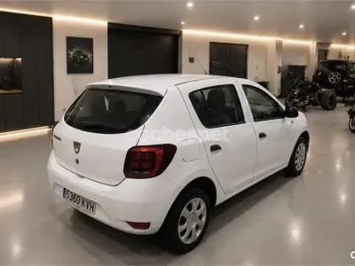 Usado Dacia Sandero Essentiel 90 CV (66 kW) 2019 Blanco Berlina