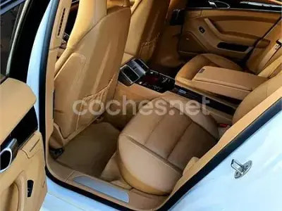 Usado Porsche Panamera 250 CV (183 kW) 2012 Blanco Utilitario