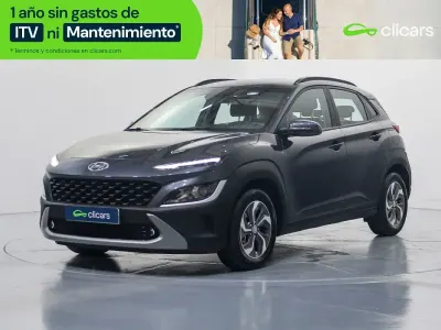 Usado Hyundai Kona 141 CV (103 kW) 2021 Negro SUV