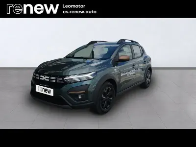 Usado Dacia Sandero Extreme 101 CV (74 kW) 2025 Verde Berlina