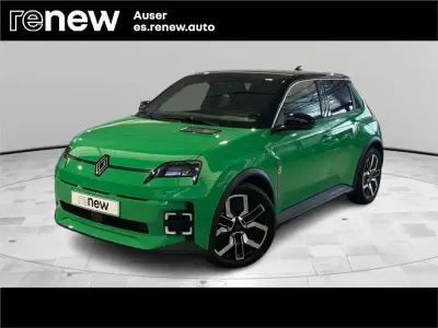 Usado Renault Megane E-Tech Techno 110 kW (150 CV) 2025 Verde Utilitario