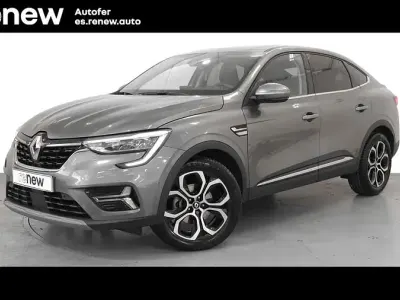 Usado Renault Arkana Zen 145 CV (106 kW) 2022 Gris SUV