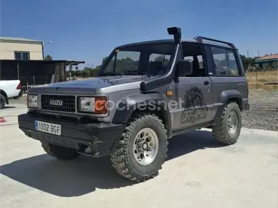 Usado Isuzu Trooper 215 CV (158 kW) 2001 Gris / plata SUV