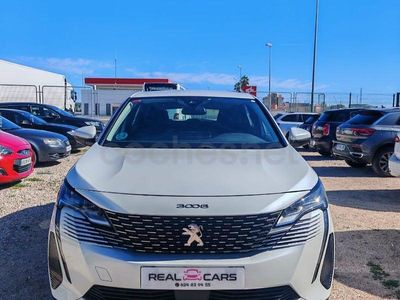 Usado Peugeot 3008 Active 130 CV (95 kW) 2021 Blanco SUV