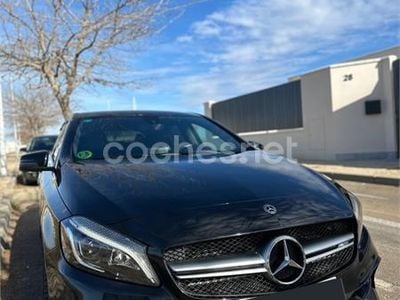 Mercedes A45 AMG