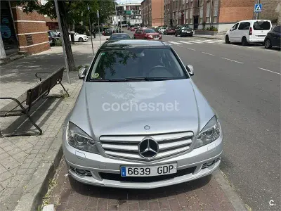 Usado Mercedes 220 150 CV (110 kW) 1993 Gris / plata Coupe