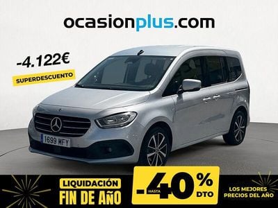 Gris Usado 2023 Mercedes A180 Monovolumen | 25.000 € (Precio justo)