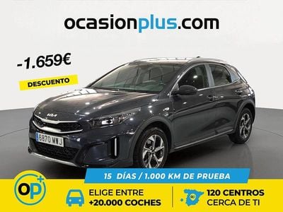 Usado Kia XCeed 100 CV (73 kW) 2024 Gris SUV
