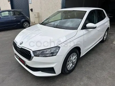 Usado Skoda Fabia Ambition 95 CV (69 kW) 2023 Blanco Utilitario