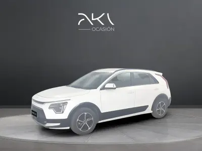 Usado Kia Niro 129 CV (94 kW) 2025 Blanco SUV