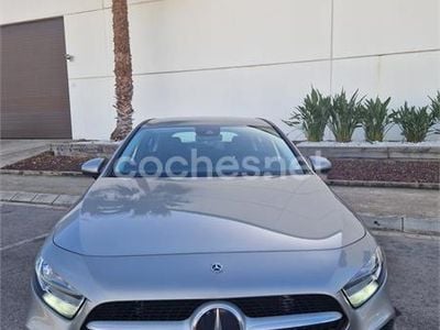 Usado Mercedes A200 163 CV (119 kW) 2019 Gris / plata Berlina