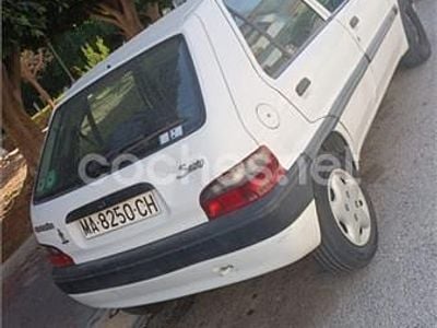 Usado Citroën Saxo 58 CV (42 kW) 1998 Blanco Utilitario