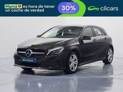 Usado Mercedes A180 109 HP (80 kW) 2016 Castanho Citadino