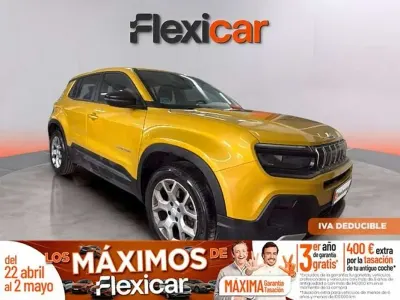 Usado Jeep Avenger 101 HP (74 kW) 2023 Amarelo SUV