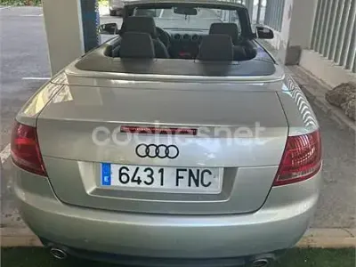 Usado Audi A4 Cabriolet 163 CV (119 kW) 2007 Gris / plata Descapotable