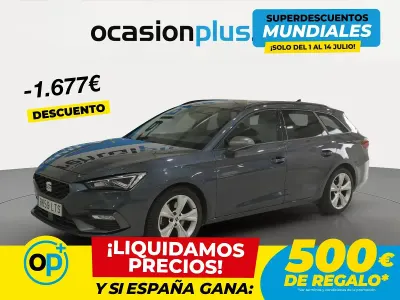 Usado Seat Leon FR 150 CV (110 kW) 2021 Gris Familiar